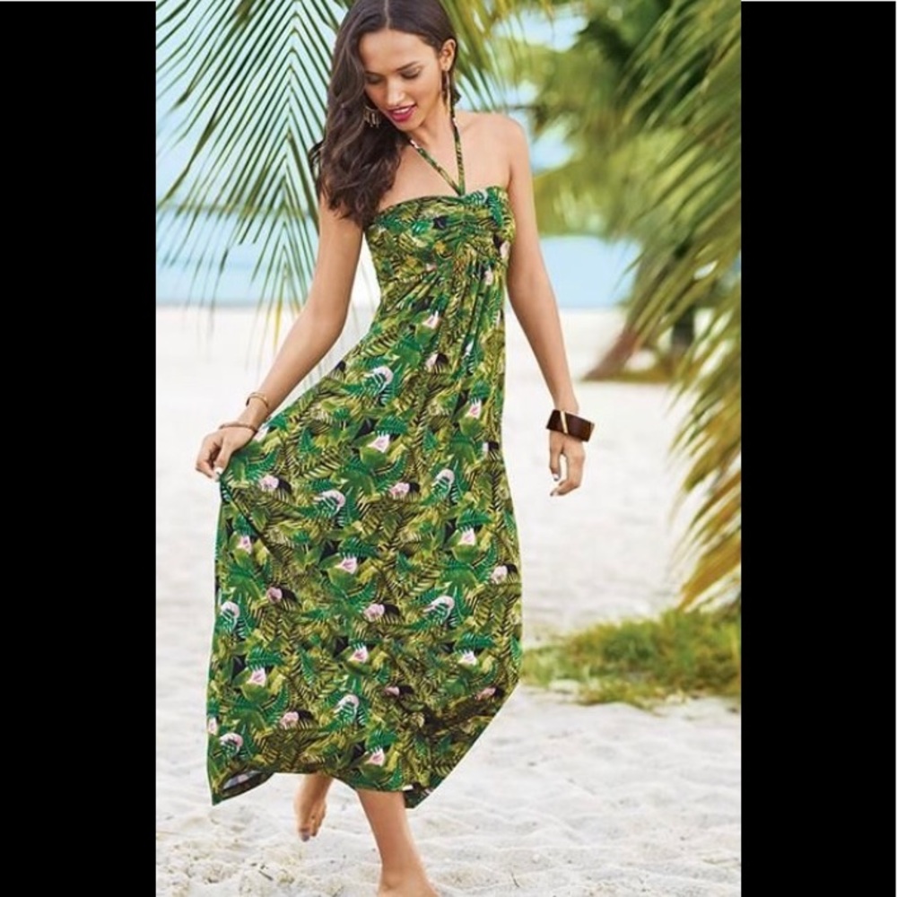 😲🍃AMAZINGLY BEAUTIFUL GREEN MAXI DRESS🤗🌿NWOT!